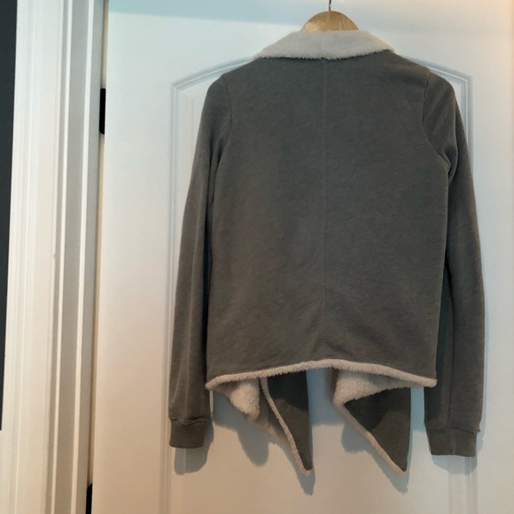 Sweater - Picture 2 of 2